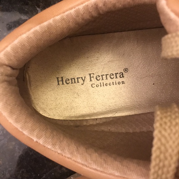 New sparkle tan Henry Ferrara size 9.5 - Picture 3 of 5